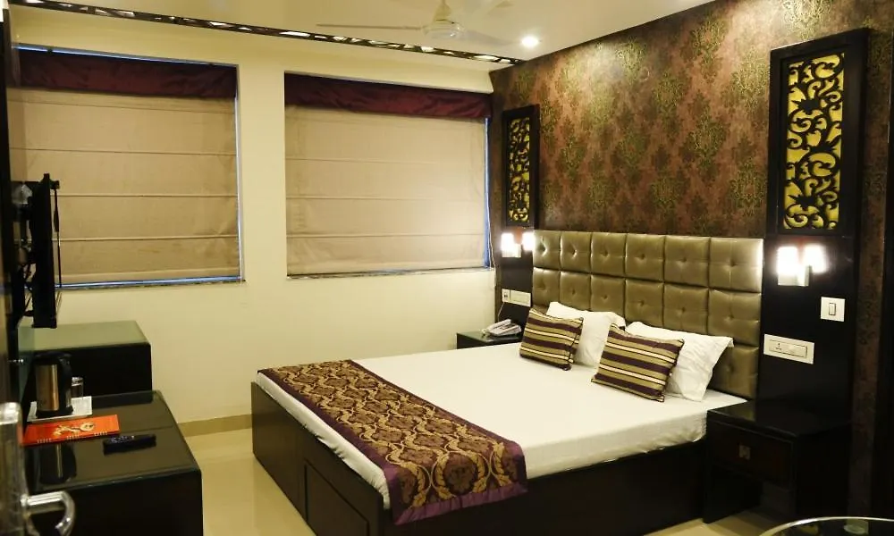 ***  Hotel Jullundur 18 Chandigarh India
