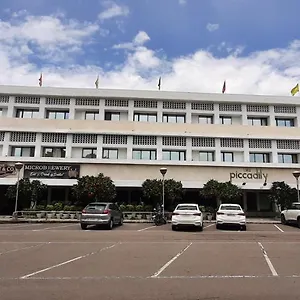4* 酒店 昌迪加尔皮卡迪里酒店